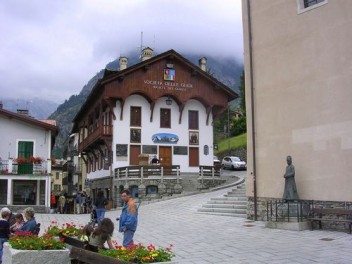 Courmayeur Alpine guide office